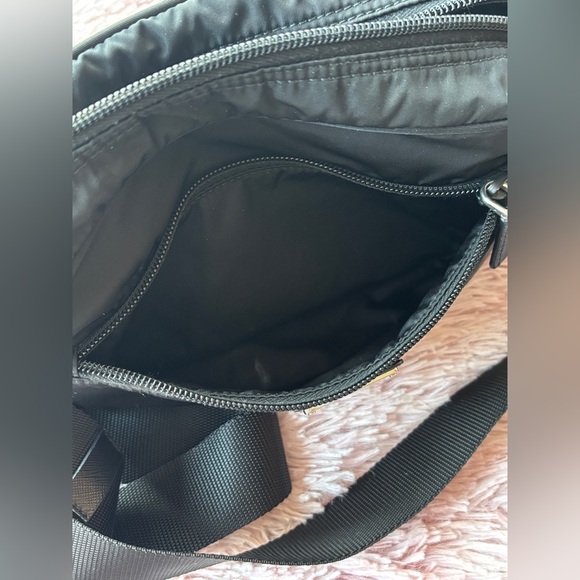 Prada Re-Nylon Camera Crossbody Bag Black - Picture 6 of 11